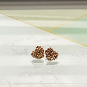 NWOT Rose gold toned earrings